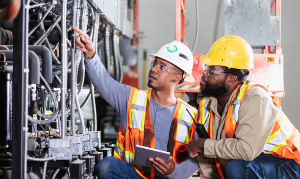 Best Local Electrician Companies  in Los Alamos, CA